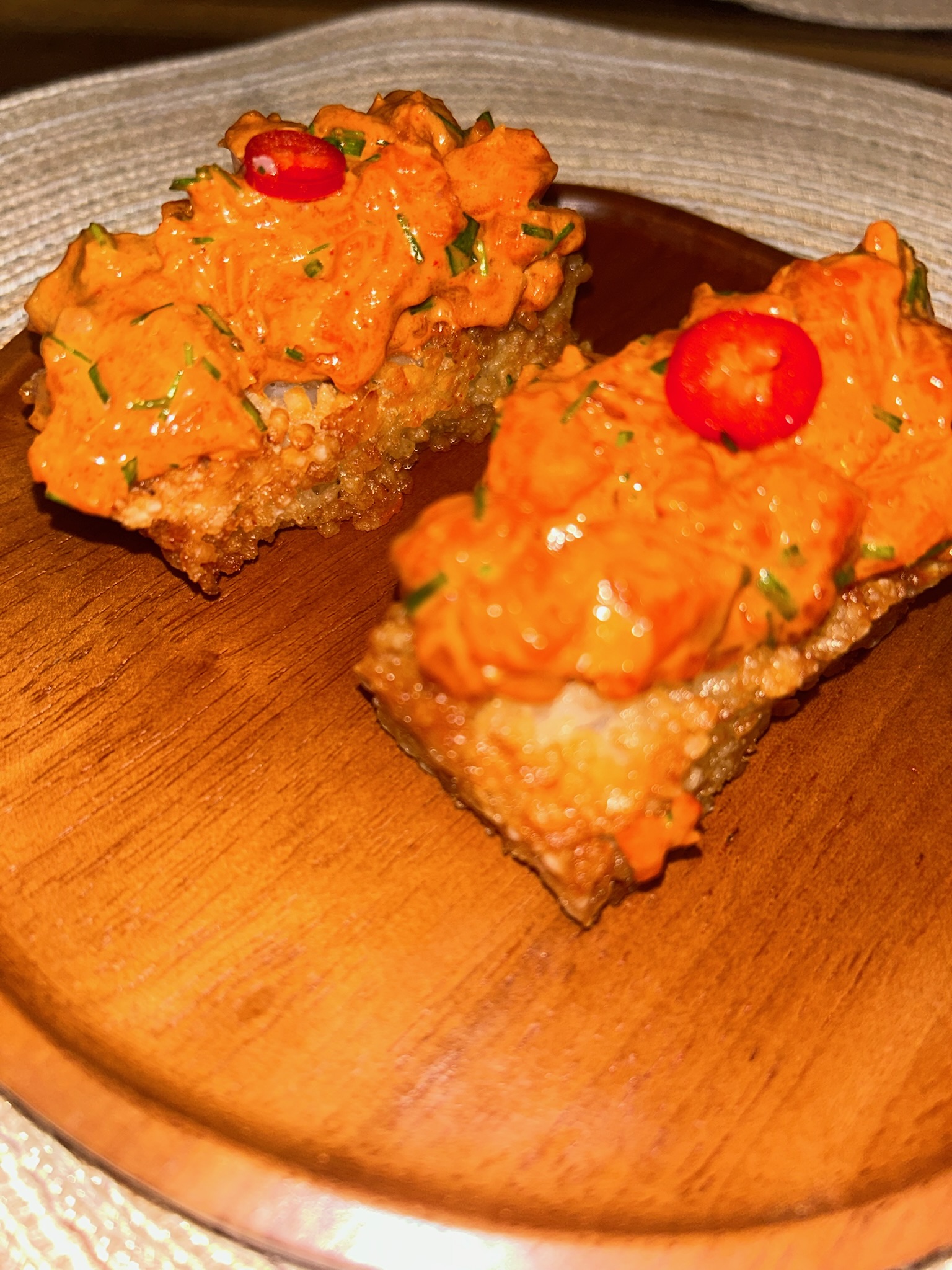 Spicy Salmon Crispy Bites